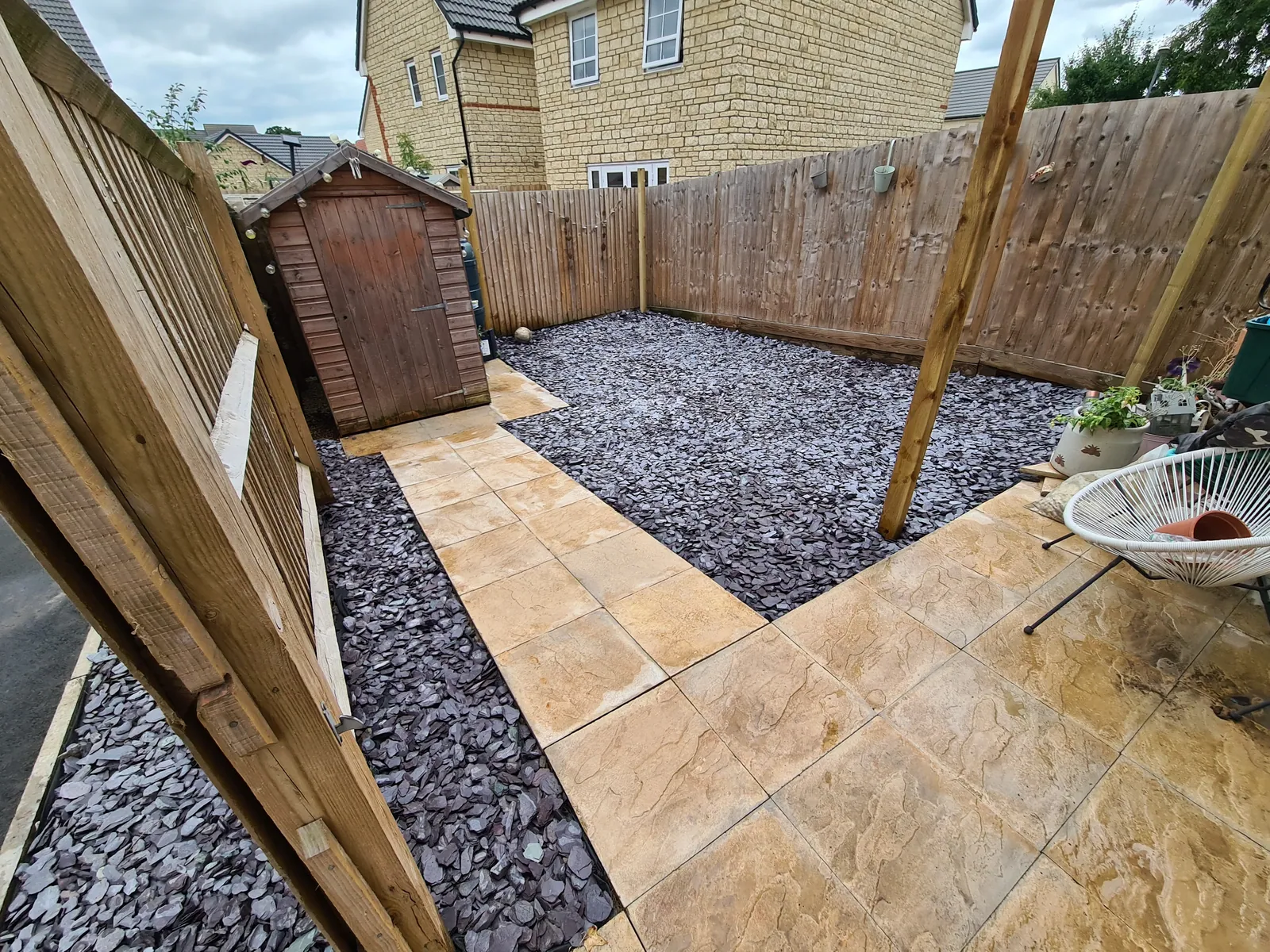 Cottage Front Garden & Fencing – photo 4