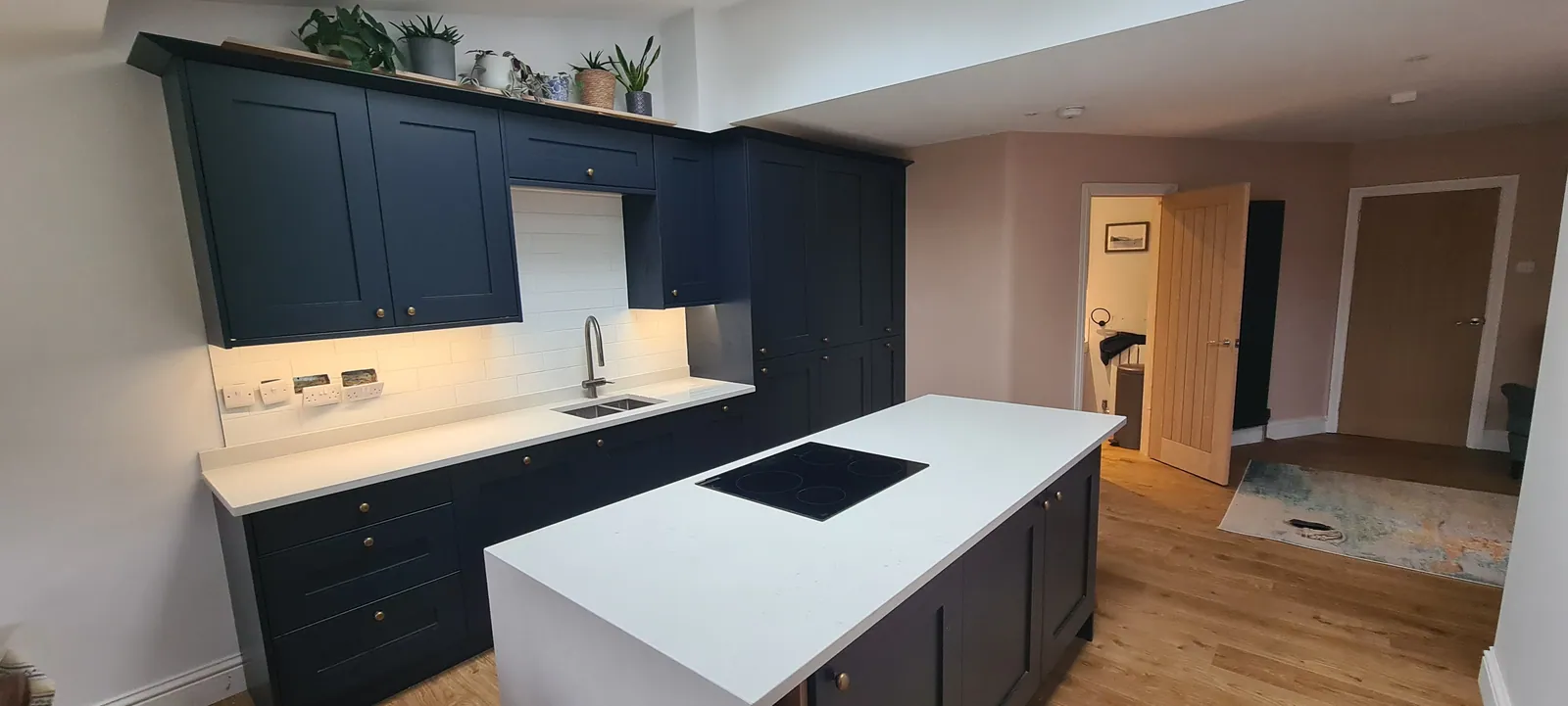 Navy Shaker Kitchen Renovation – Keynsham