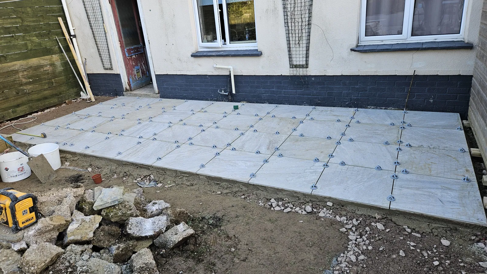 Porcelain Patio Garden – photo 2